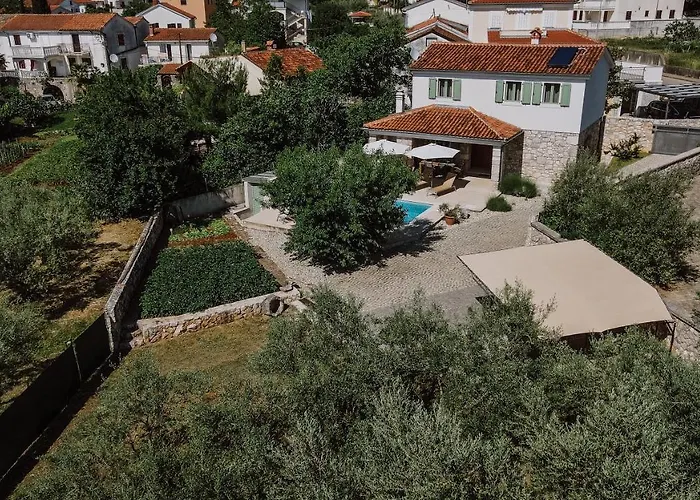 Stala Βίλα Malinska