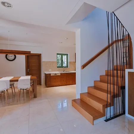 Stala Villa Malinska