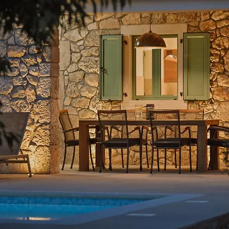 Stala Villa Malinska